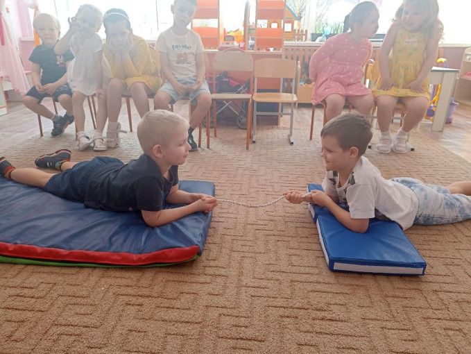 Проведена беседа по безопасности Проведена беседа по безопасности.